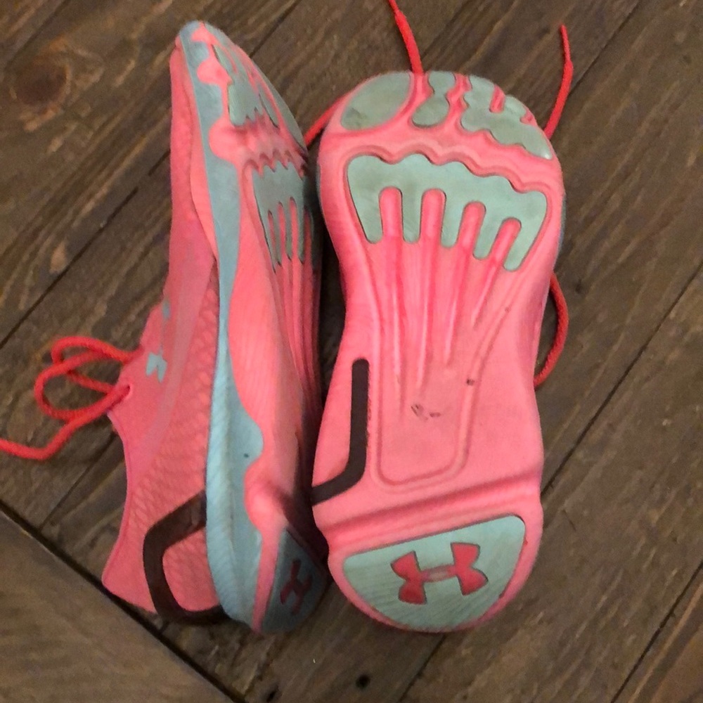 Apollo running shoe - Picture 2 of 3